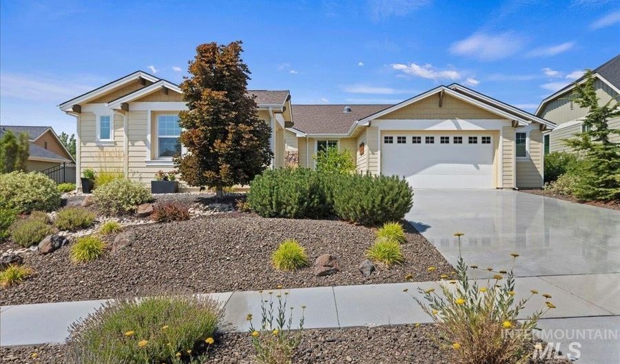 18597 N Goldenridge Pl, Boise, ID 83714 - 4 Beds, 3 Bath