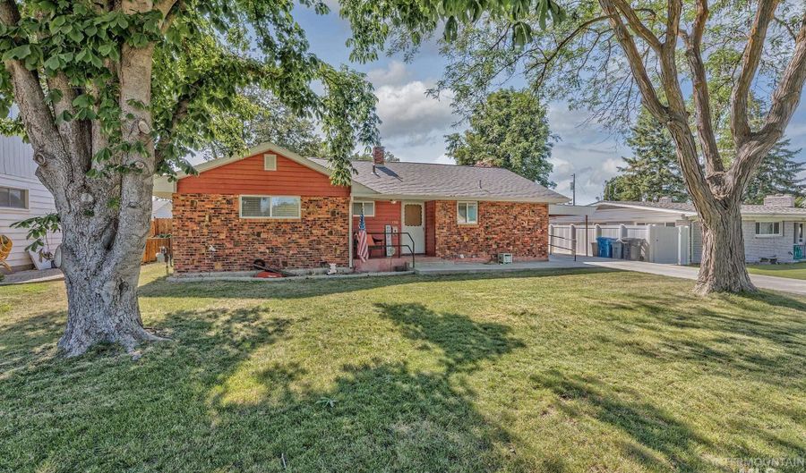 1316 Arlington Ave, Caldwell, ID 83605 - 4 Beds, 2 Bath