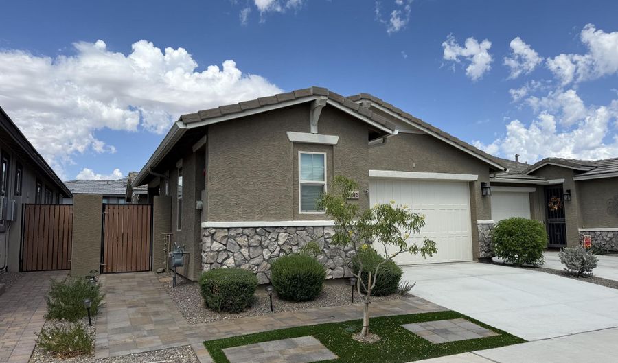 20612 W ORMONDO Way, Buckeye, AZ 85396 - 2 Beds, 3 Bath