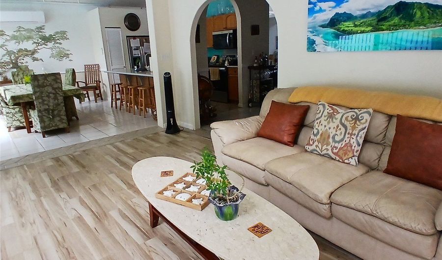 46-046 Puulau Pl, Kaneohe, HI 96744 - 5 Beds, 2 Bath