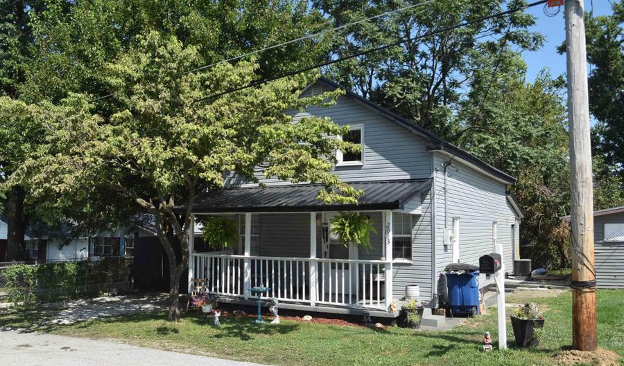 2013 30th St, Bedford, IN 47421 - 4 Beds, 1 Bath