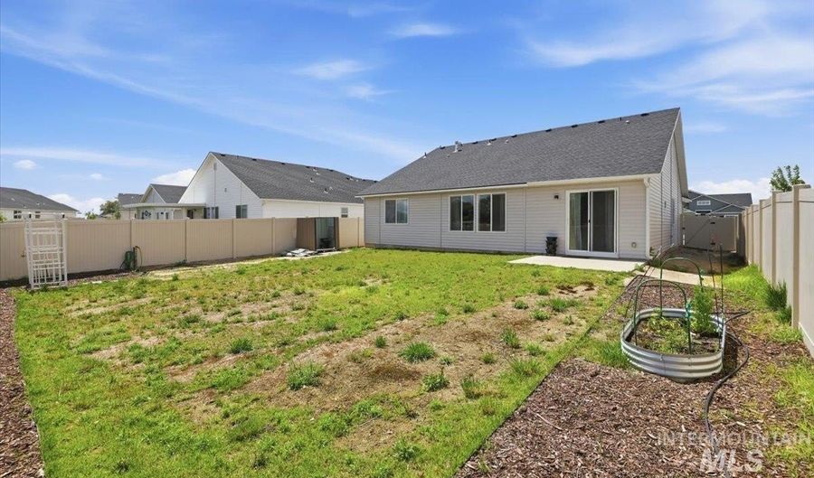 402 Hildago Way, Caldwell, ID 83605 - 3 Beds, 2 Bath