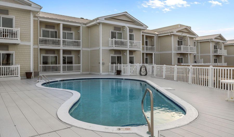 602 W Fort Macon Rd 115, Atlantic Beach, NC 28512 - 1 Beds, 1 Bath
