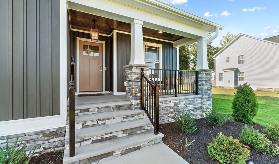 10472 Meyers Park Dr, Ashland, VA 23005 - 3 Beds, 2 Bath