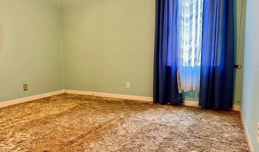 2540 Crescent Dr, Albany, GA 31705 - 3 Beds, 1 Bath