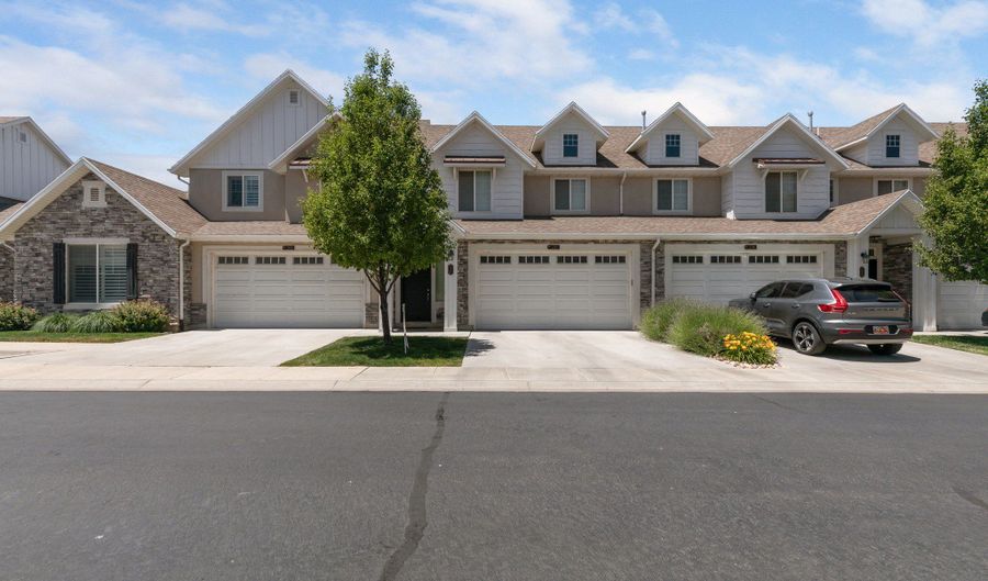 280 S 675 W, Centerville, UT 84014 - 3 Beds, 3 Bath