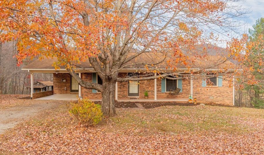 377 Old Dominion Rd, Ararat, VA 24053 - 3 Beds, 2 Bath