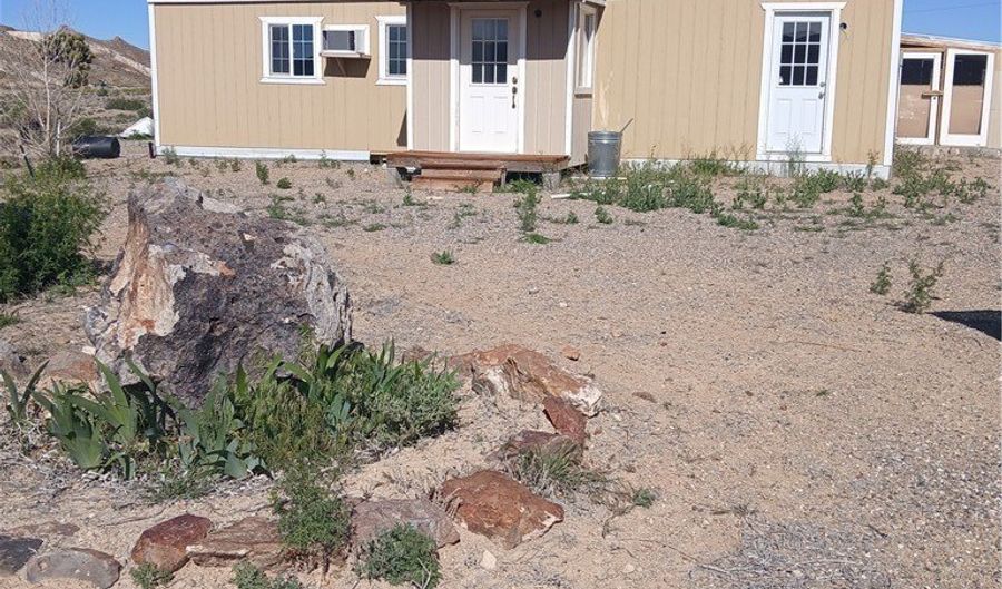 1208 Broadway, Goldfield, NV 89013 - 2 Beds, 2 Bath