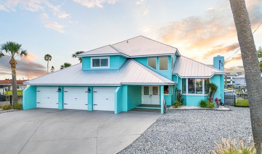 744 SPANISH MAIN Dr, Apollo Beach, FL 33572 - 4 Beds, 3 Bath