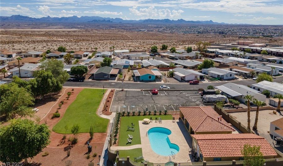 1661 Esquina St, Laughlin, NV 89029 - 2 Beds, 2 Bath