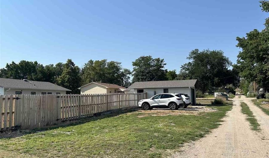510 3RD Ave, Bayard, NE 69334 - 2 Beds, 1 Bath
