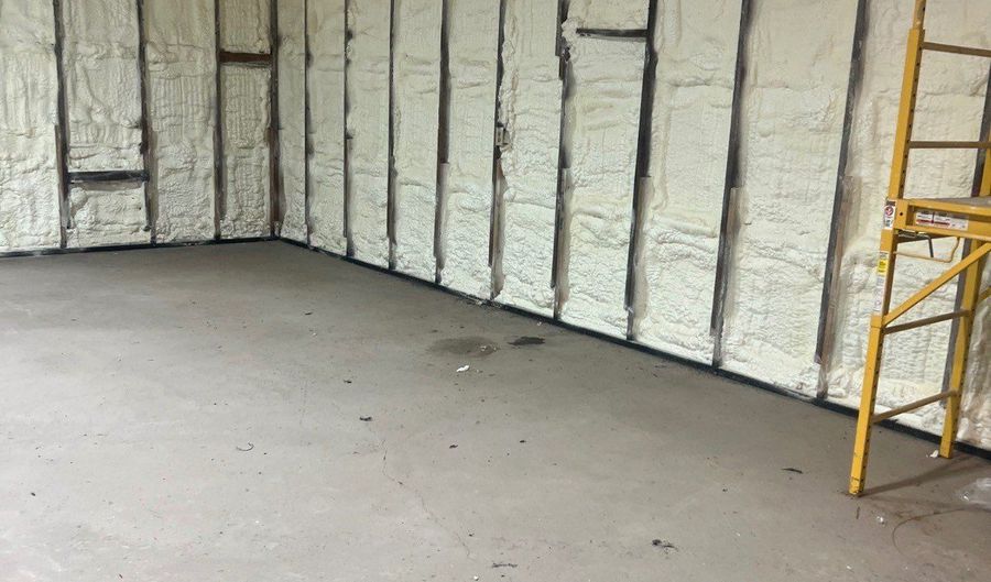 2831 N Main St, McAlester, OK 74501 - 0 Beds, 1 Bath