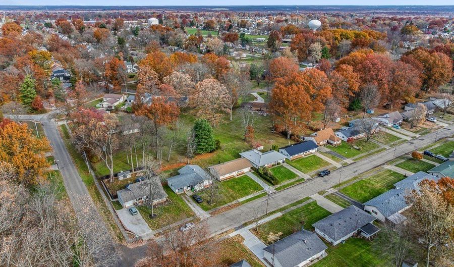 549 Linwood Dr, Alliance, OH 44601 - 2 Beds, 1 Bath