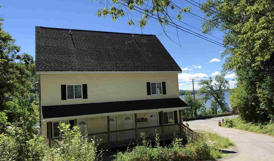 294 Coventry St 2, Newport, VT 05855 - 1 Beds, 1 Bath