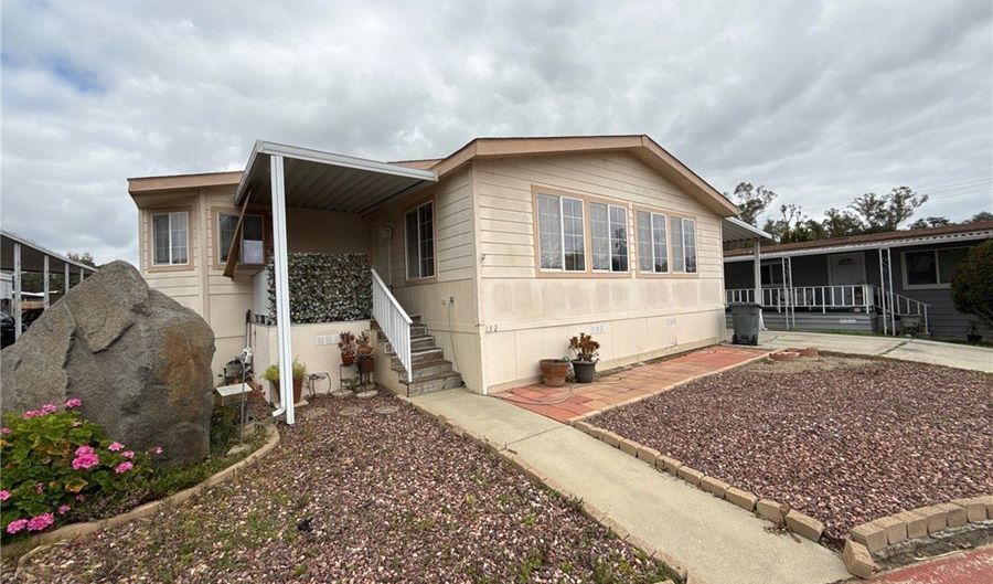 1750 W Citracado 152, Escondido, CA 92029 - 4 Beds, 3 Bath