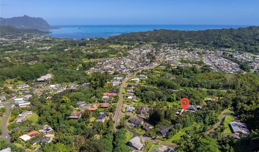 47-481 Pakai Pl, Kaneohe, HI 96744 - 5 Beds, 4 Bath