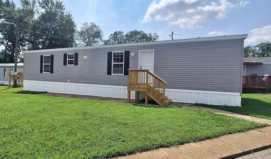 30 EVANS MOBILE HOME Park UNIT 30, Bear, DE 19701 - 2 Beds, 2 Bath