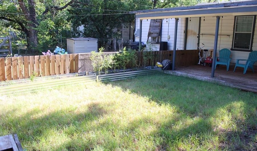 1418 Graham St, Abilene, TX 79603 - 3 Beds, 1 Bath