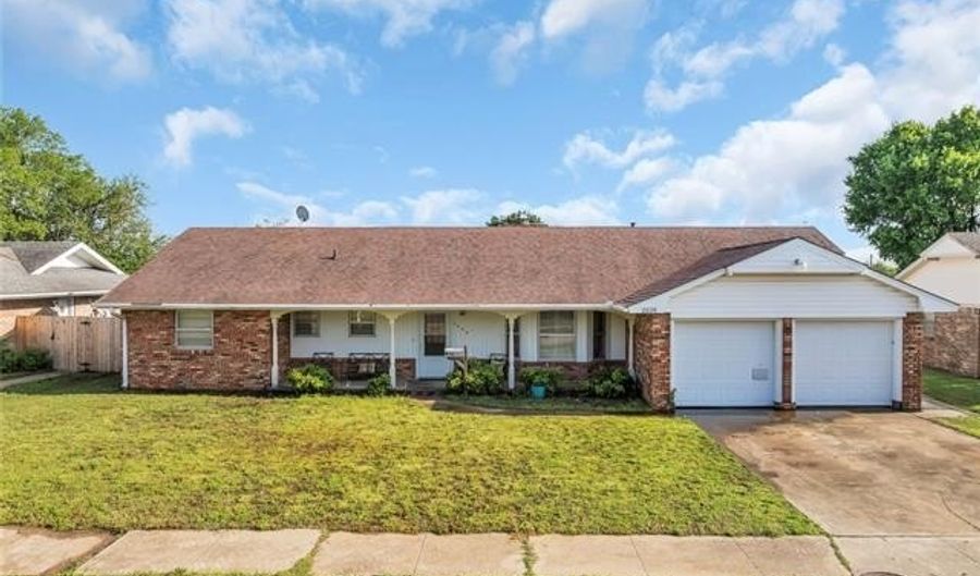 2026 11th Ave NW, Ardmore, OK 73401 - 3 Beds, 2 Bath