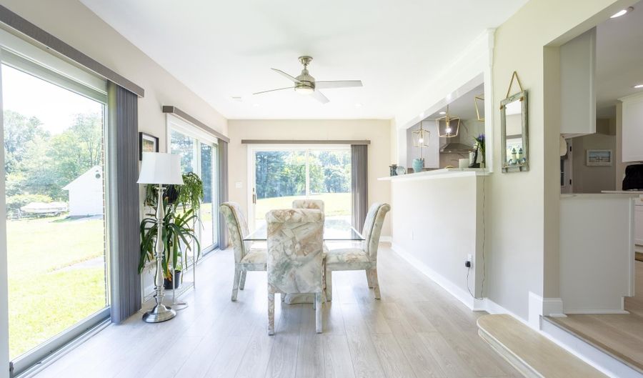 13829 MANOR GLEN Rd, Baldwin, MD 21013 - 5 Beds, 3 Bath