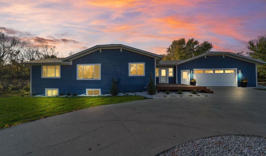 6235 Us Highway 69, Ames, IA 50010 - 5 Beds, 4 Bath