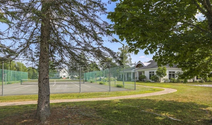 28 B Springbrook Dr TH-10, Belfast, ME 04915 - 2 Beds, 2 Bath