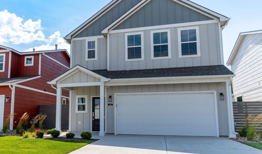 131 S Sunset Dr, Andover, KS 67002 - 3 Beds, 3 Bath