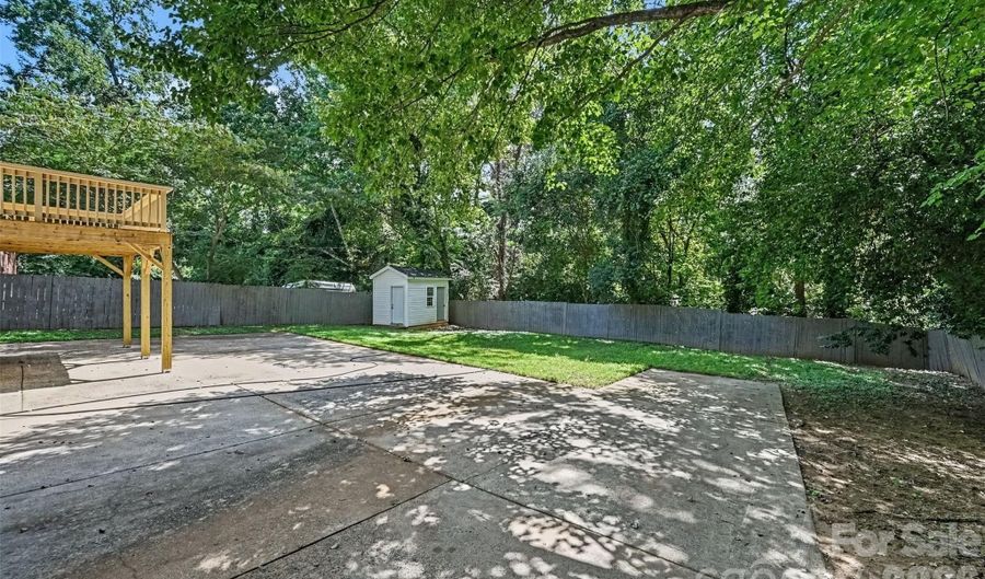 2000 Kilborne Dr, Charlotte, NC 28205 - 4 Beds, 4 Bath