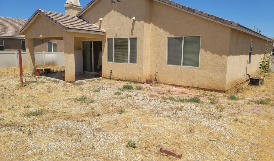 11819 Maywood St, Adelanto, CA 92301 - 3 Beds, 2 Bath