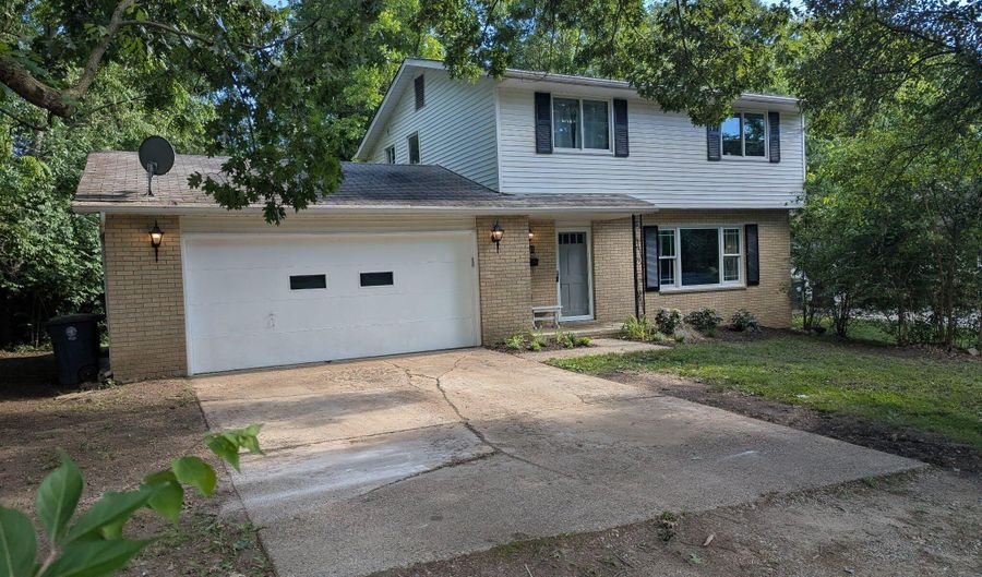 2731 Valley Dr, Ann Arbor, MI 48103 - 4 Beds, 2 Bath