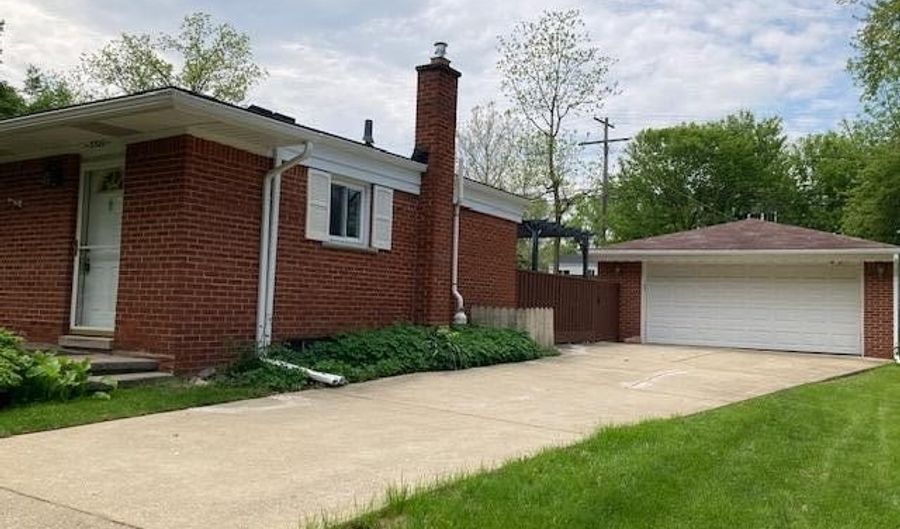 3300 Fernwood Ave, Ann Arbor, MI 48108 - 3 Beds, 2 Bath