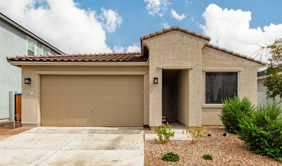 4677 S SIPHON DRAW Rd, Apache Junction, AZ 85119 - 3 Beds, 2 Bath