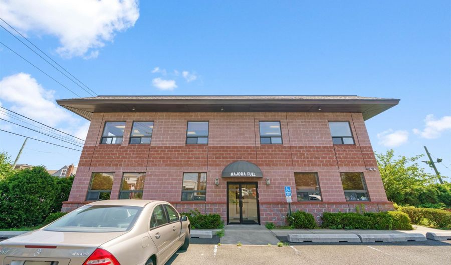 256 KENNEDY Blvd 2, Bayonne, NJ 07002 - 0 Beds, 0 Bath