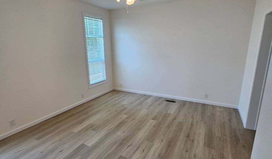 200 N Grand Ave 55, Anaheim, CA 92801 - 3 Beds, 2 Bath