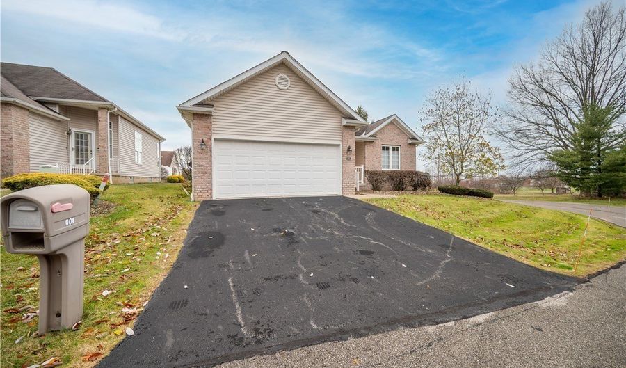 125 Fitch Blvd 201, Austintown, OH 44515 - 2 Beds, 2 Bath