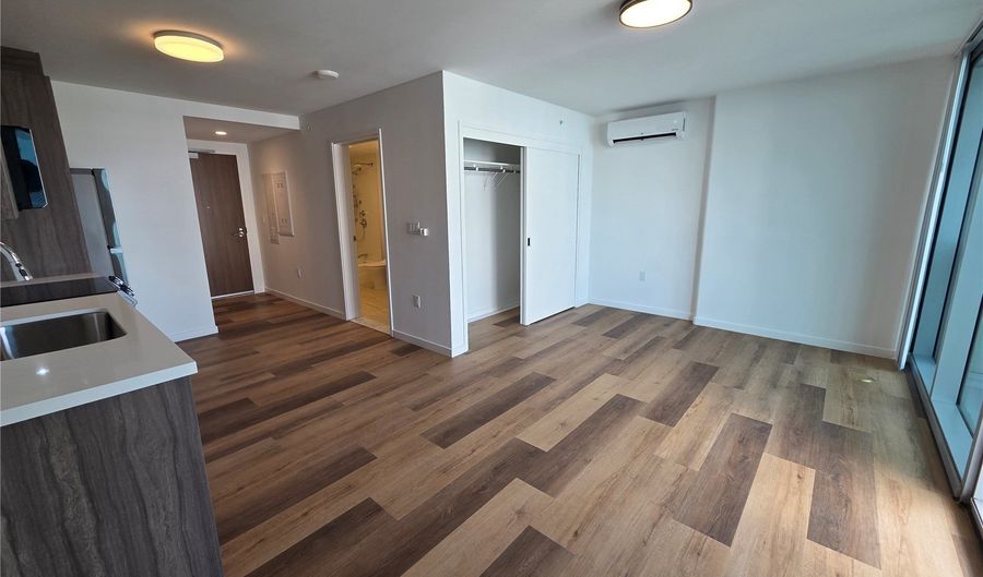 1500 Rycroft St 910R, Honolulu, HI 96814 - 0 Beds, 1 Bath