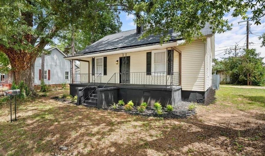 503 Hayes St, Anderson, SC 29624 - 2 Beds, 1 Bath