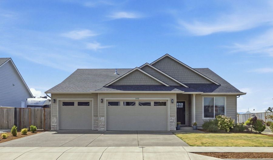 4722 ROYAL Dr, Albany, OR 97321 - 3 Beds, 2 Bath