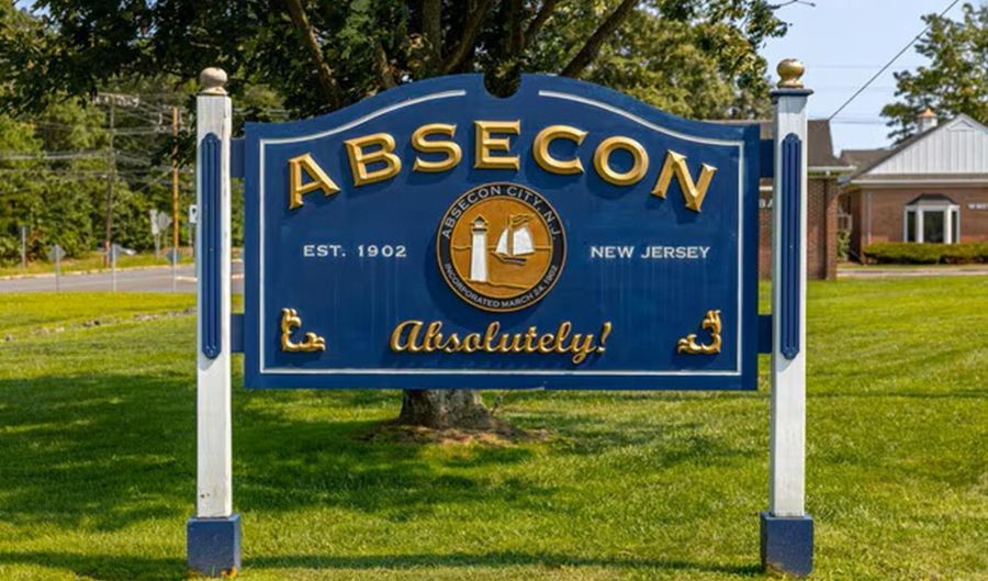 123 12th St, Absecon, NJ 08201 - 3 Beds, 1 Bath