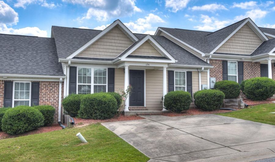 194 Bobwhite Dr, Aiken, SC 29801 - 2 Beds, 2 Bath
