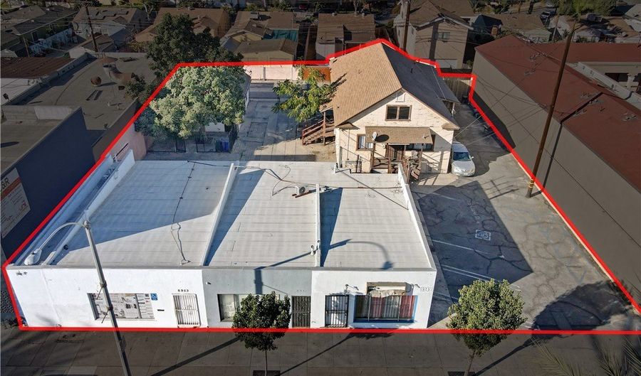 8949 Atlantic Ave, South Gate, CA 90280 - 3 Beds, 6 Bath