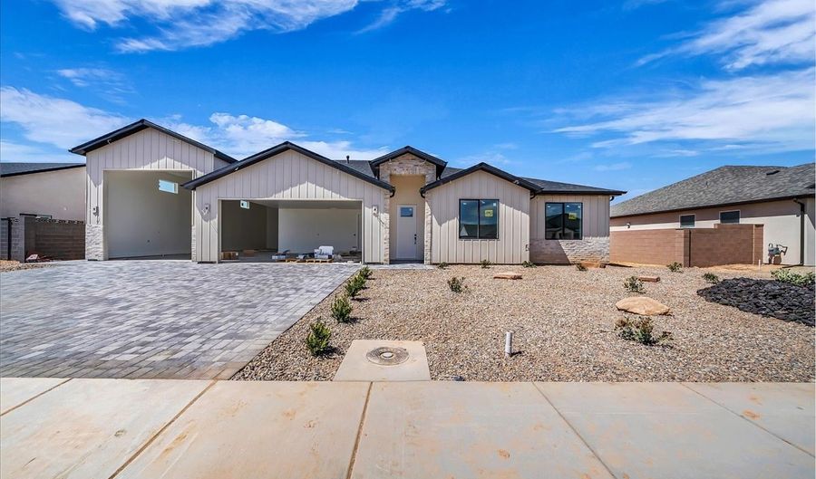 4454 W 150 N, Cedar City, UT 84721 - 4 Beds, 25 Bath