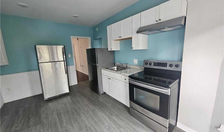 438 N 7th St, Allentown, PA 18102 - 0 Beds, 0 Bath