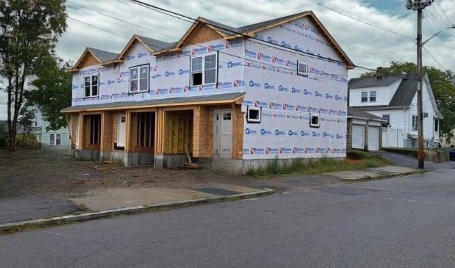 400 Juniper St B, East Providence, RI 02914 - 2 Beds, 2 Bath