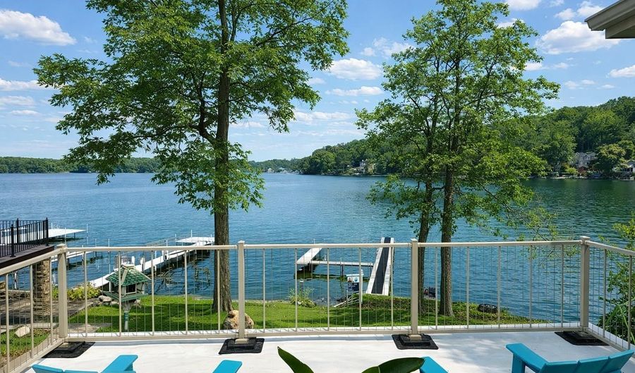 15 Lane 200EB Lake James, Angola, IN 46703 - 5 Beds, 5 Bath