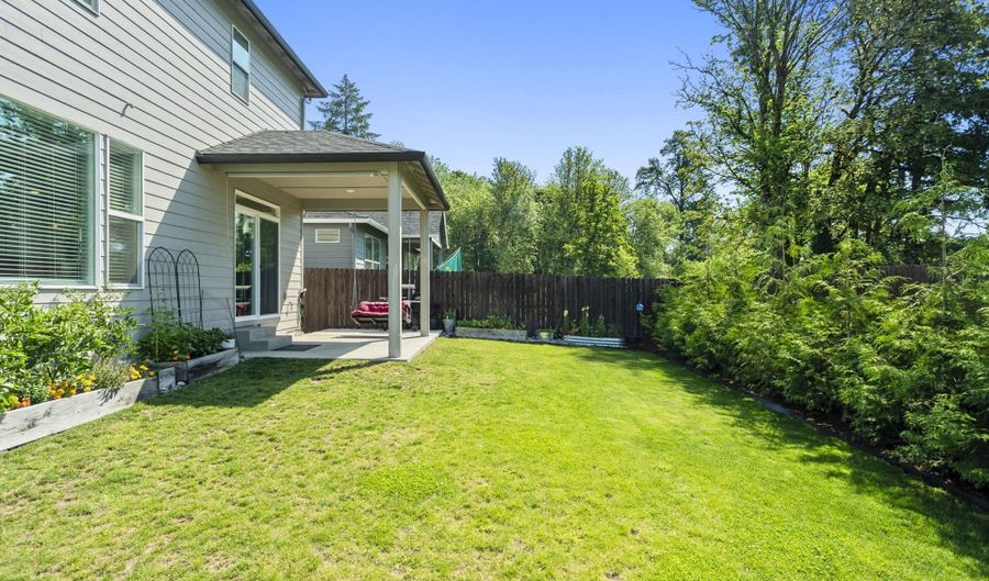 923 NW 26TH Way, Battle Ground, WA 98604 - 3 Beds, 3 Bath