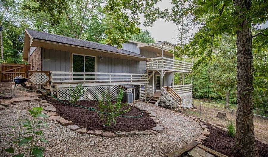 41 Gore Ln, Bella Vista, AR 72715 - 3 Beds, 2 Bath