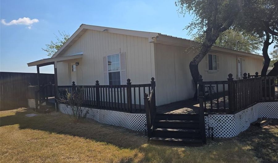 1429 Terry Dr, Aledo, TX 76008 - 3 Beds, 2 Bath