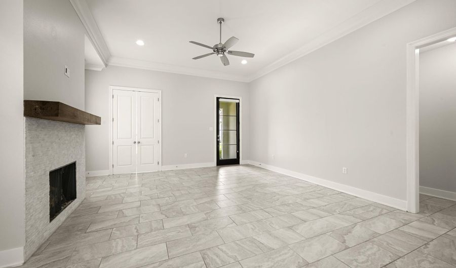 12459 Stumberg Villas Ct, Baton Rouge, LA 70817 - 3 Beds, 2 Bath