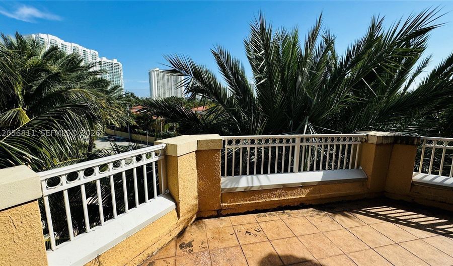3001 NE 185th St 431, Aventura, FL 33180 - 2 Beds, 2 Bath
